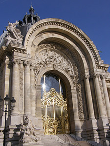 法国巴黎的小皇宫或小宫殿图片