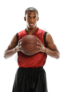 年轻的篮球运动员打球图片