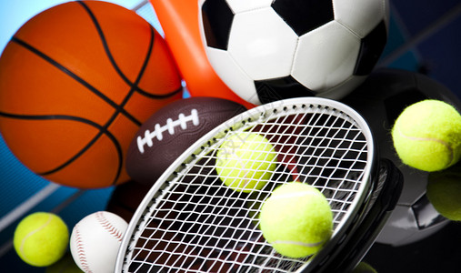 多特欧冠大名单：阿德耶米、萨比策、小贝林厄姆在列，布兰特缺席