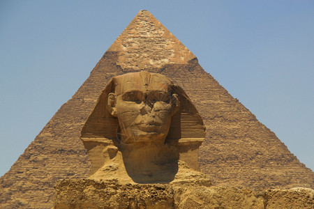 KhafreChepren金字塔和Giza的Sphinx图片