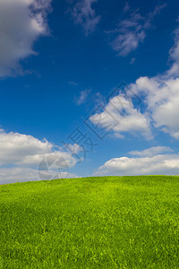 美丽的风景天空和白云繁图片