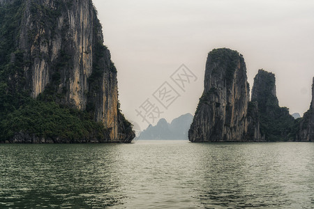 俯瞰越南下龙湾图片