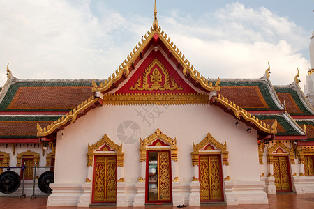 泰国SakonNakhon的Phra那个Choen背景图片