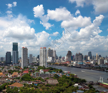 下午在曼谷市风景靠近商业区附近图片