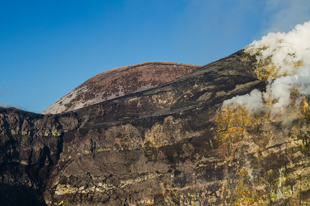 Etna火山爆发的惊人现象图片