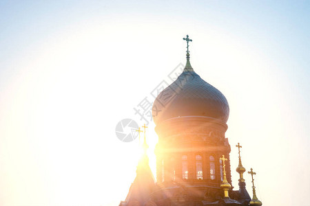 著名的HarbinSophia教堂在阳图片