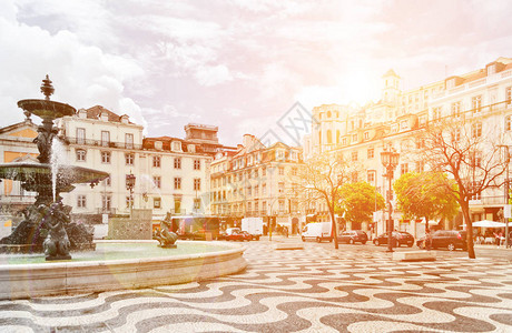 Rossio广场喷泉葡萄牙里斯本图片