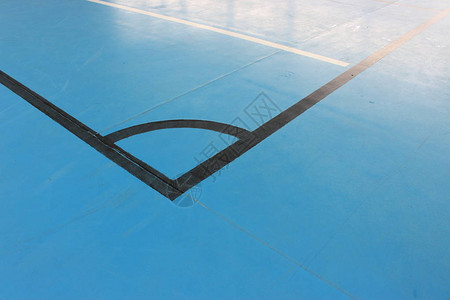 C罗传中击中对手后反弹安吉洛破门，胜利第30分钟扳平