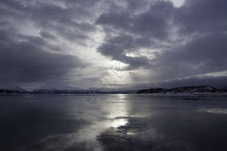 博根是挪威Nordland县Evenes市的一个村庄和行政中心图片