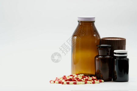 抗生素胶囊药丸和空白标签安伯瓶子图片