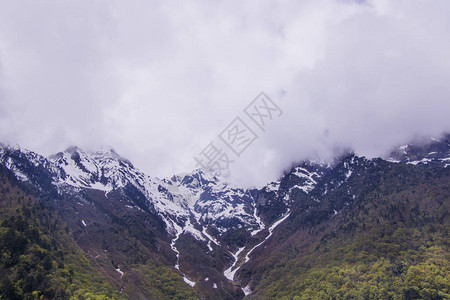 Meili雪山也称为Kawa图片