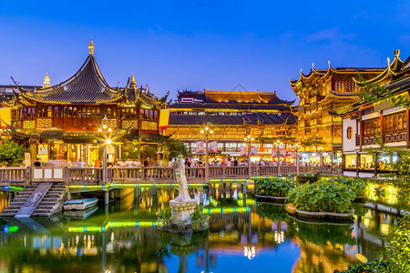 上海庙神夜景图片