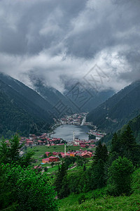 Uzungol湖景龙湖特拉布宗山和湖的顶层景色图片