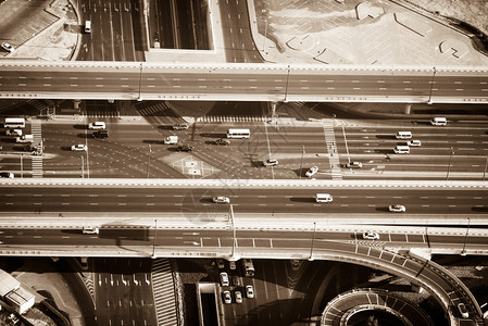 迪拜高速公路交汇的顶端视图阿联酋横向S高清图片