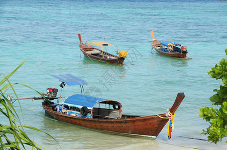传统长尾船泰国热带图片