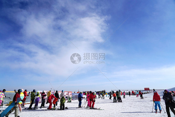 滑雪场图片