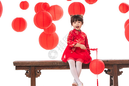 小女孩拿着红灯笼喜迎新春图片