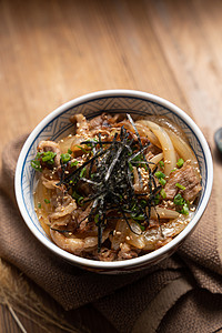 日式牛肉饭餐饮海苔饭高清图片