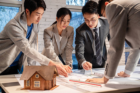 室内图纸建筑设计师讨论图纸设计背景