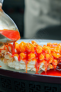 番茄酱浇在鱼身图片