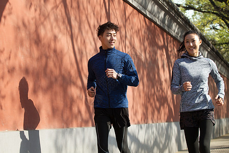 队报预测巴黎首发：巴尔科拉、马尤卢、K77三叉戟，登贝莱替补