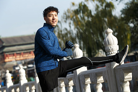 意天空：迪巴拉左腿股二头肌中度损伤，将缺席三周