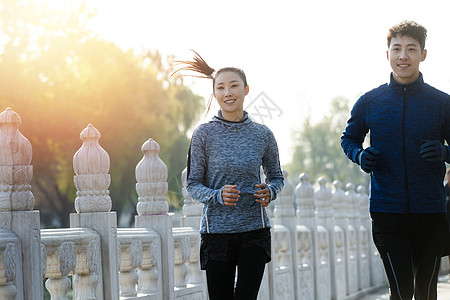 深圳新鹏城管理层人士：还没有保级为自身而战，踢申花目标拿分