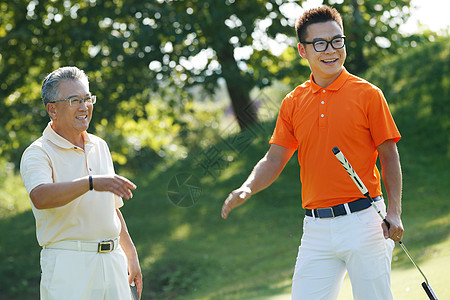 欧足联预测曼城多特首发：哈兰德对旧主尼科首发，吉拉西阿德出战