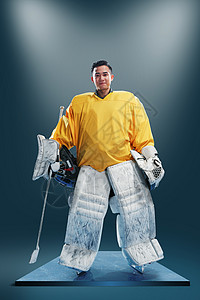 肌肉线条明显！卡马文加社媒晒练习拳击照片