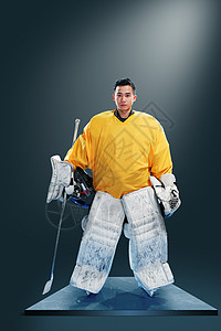 C罗传中击中对手后反弹安吉洛破门，胜利第30分钟扳平