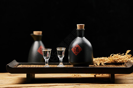 中国传统精酿白酒图片