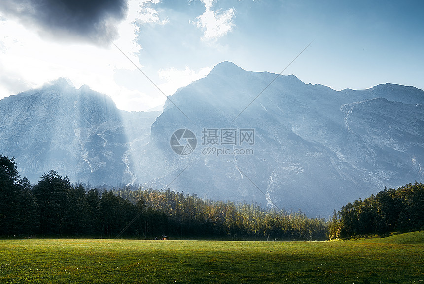 玉龙雪山景区云杉坪景点图片