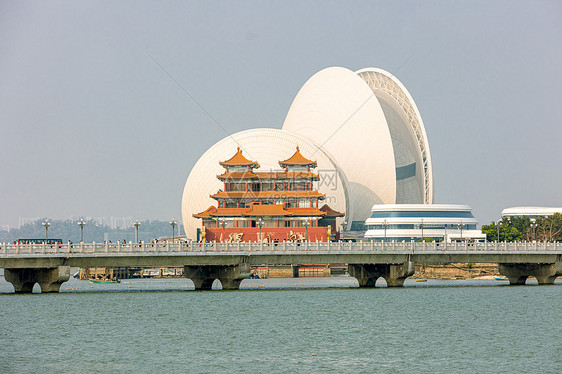 珠海地标日月贝图片