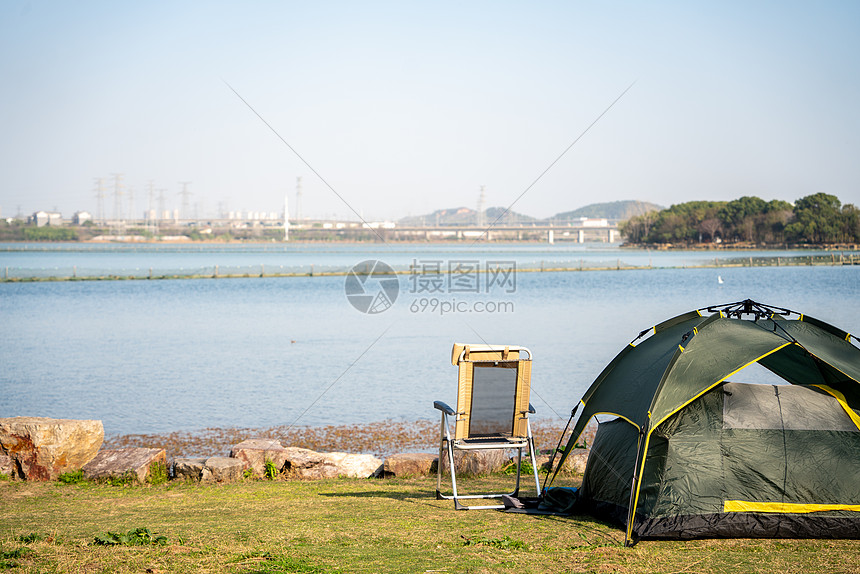 东湖露营湖边露营图片