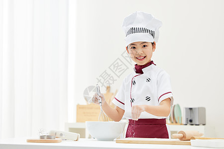 居家烘焙的小小厨师形象图片