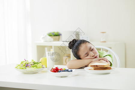 烦恼孩子小女孩厌食不吃饭背景