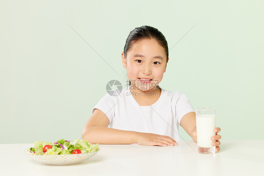 儿童健康绿色饮食图片
