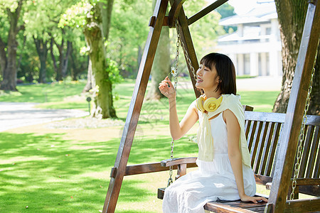 青春活力夏日元气少女图片