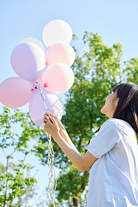 美女气球可爱女学生放飞气球背景