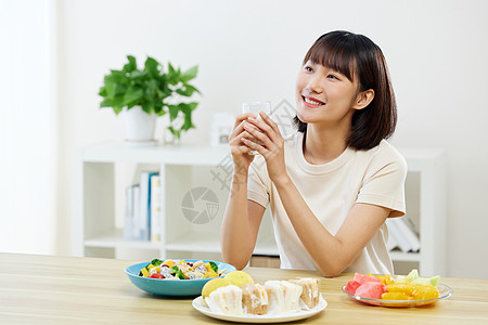 牛奶美女女性居家健康饮食背景