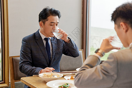 白领吃饭商务人士吃饭喝水形象背景