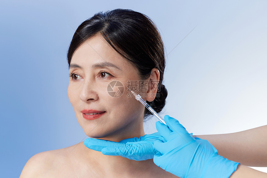 中年女性医疗美容图片