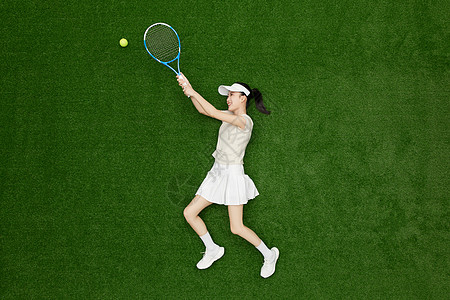 创意俯拍年轻女孩打网球精彩瞬间背景