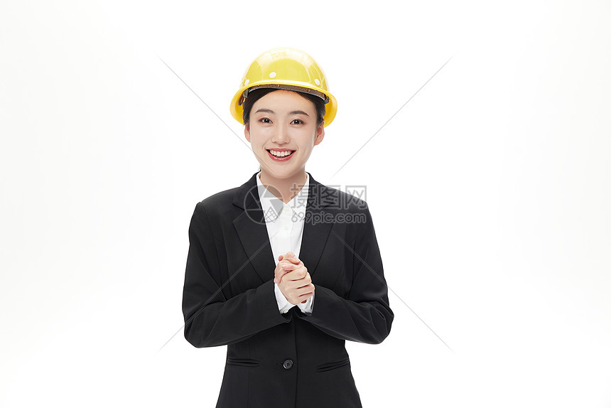 穿着黑色西装的专业女工程师形象图片