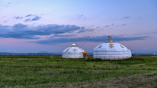 旅游草原内蒙古呼和塔拉草原傍晚蒙古包景观背景