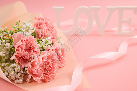 520粉色康乃馨与满天星花束浪漫背景图片