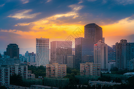 初夏的北京国贸cbd高楼大厦图片