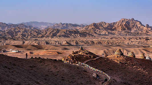 内蒙古阿拉善山峦景观图片