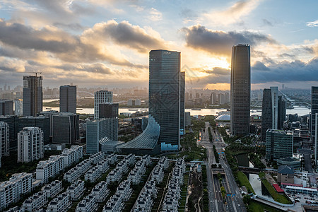 上海徐汇滨江西岸城市建筑群航拍日出图片