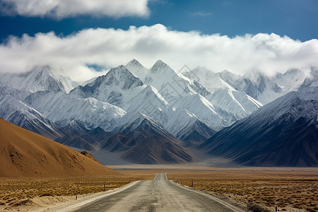 雪山的壮丽风景图片